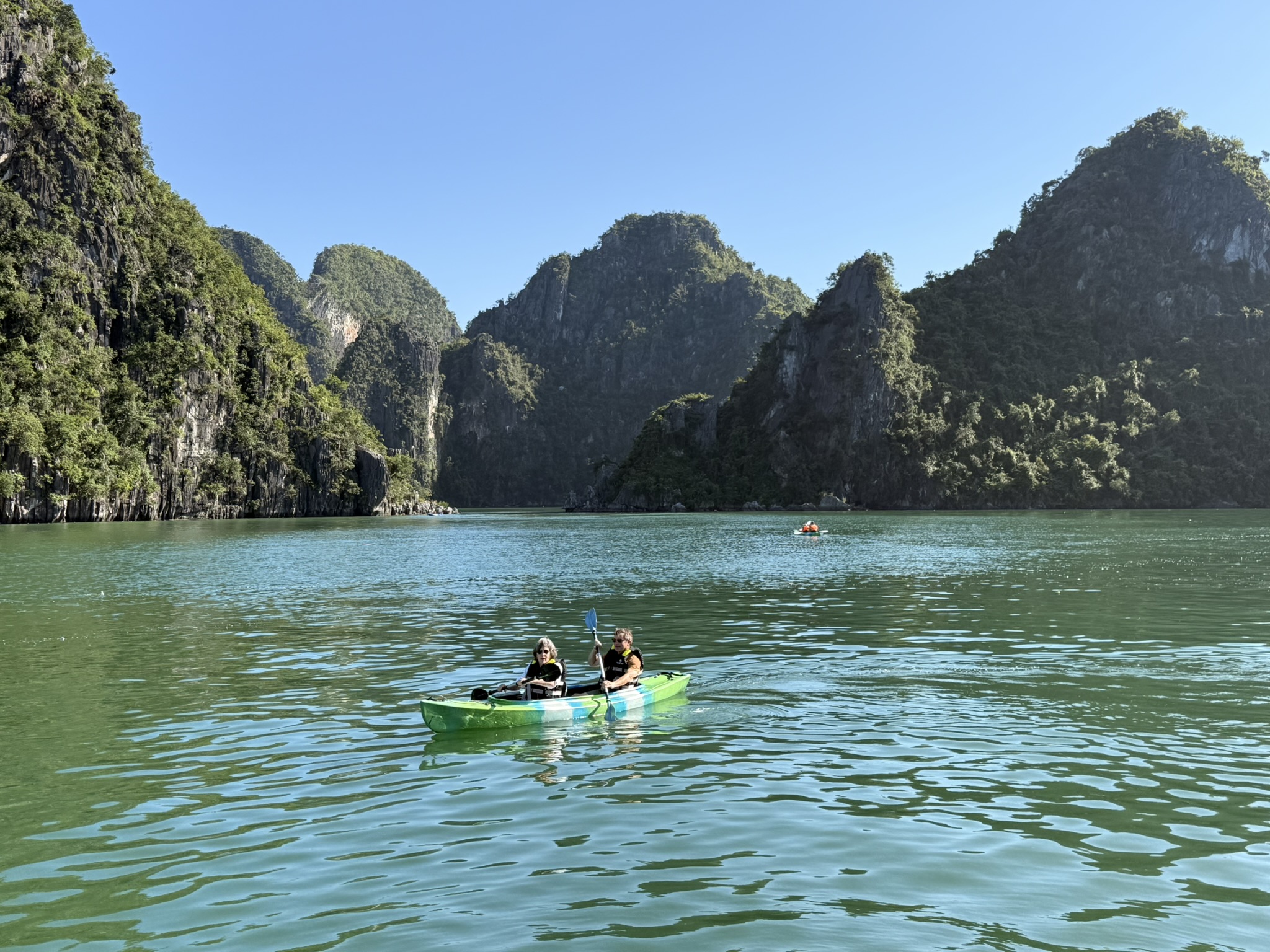 Ha Long Bay Private Luxury Cruise